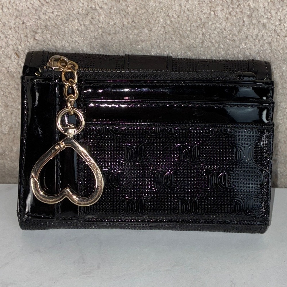 Juicy Couture Black Trifold Wallet - OS - Patent Monogram Heart Charm Y2K Glam - Picture 2 of 13